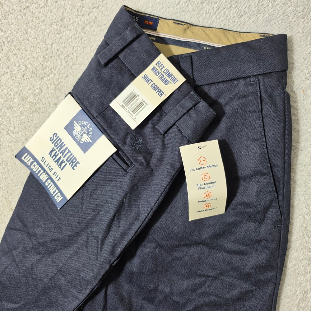 NEW Dockers Signature Khaki Pants Mens 30/32 Navy Blue Slim Fit Stretch